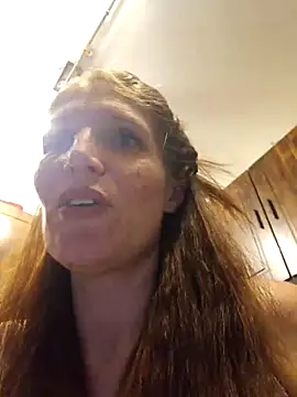 lenchen_ (F milf) - 5 min Boobys free + 1 Video