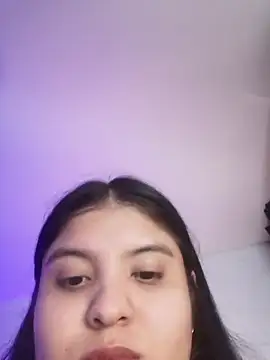 lilpervertgirl webcam