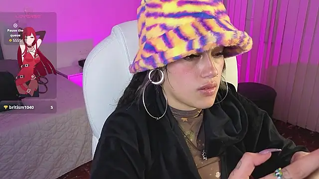 _sharlotte777 webcam