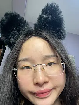 美女Y2Luvk在线直播