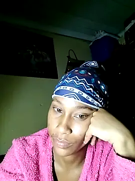 princessxox12 - PrincessXOX12's free webcam - UK Sex Cams