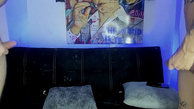 Thresomenmercy webcam