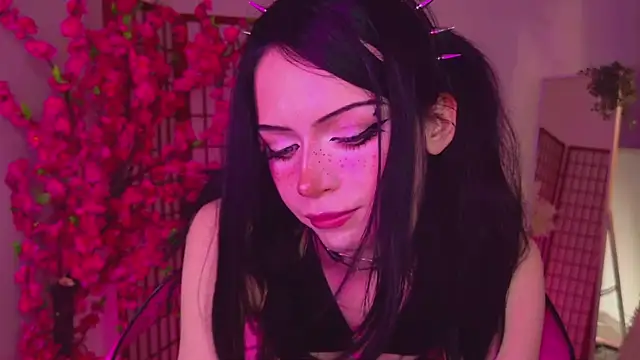 Dark_Diva webcam