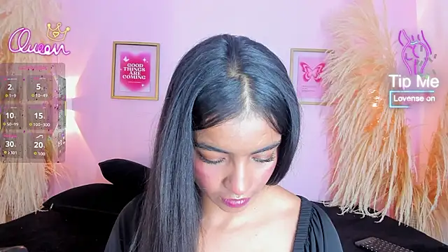 SunnyGilmoree webcam