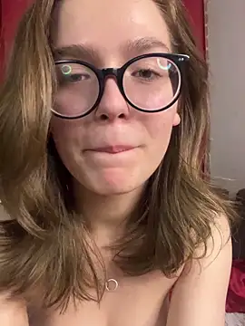 MyKittySayMeow webcam