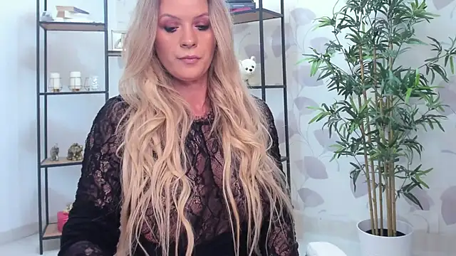 Smileyelyourgf webcam