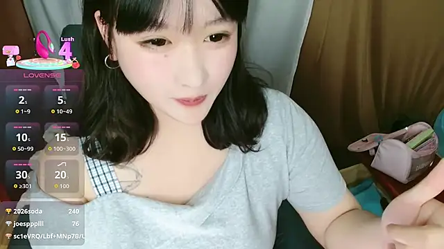 美女sallybing在线直播