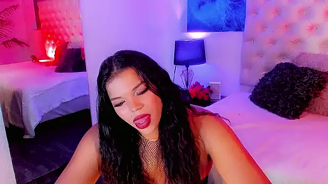 Keira_Fox31 live sex cam