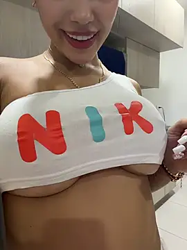 emma_andrew1's live cam