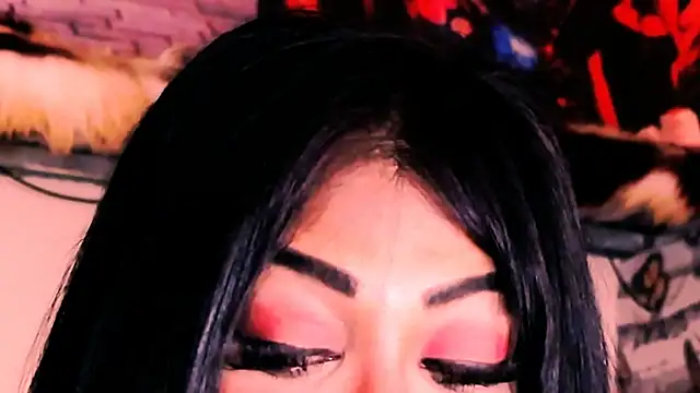 indian_dreamgirl webcam