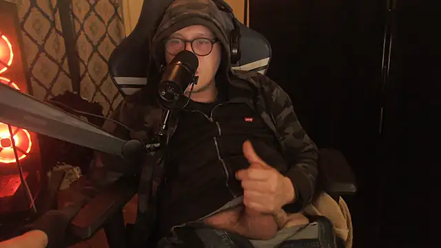 chicostick413 webcam