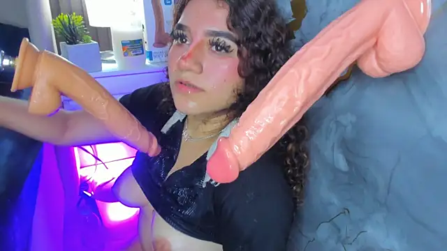 mia_cataleiya webcam