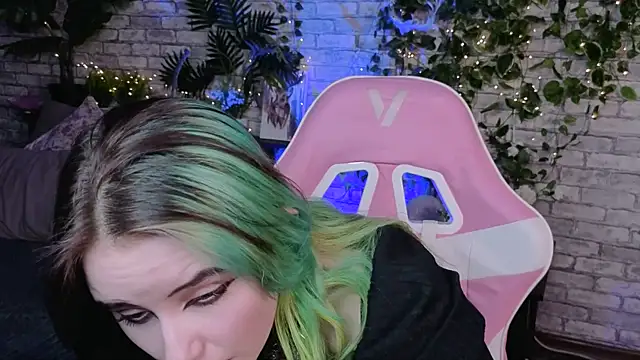 RubyMyst live sex cam