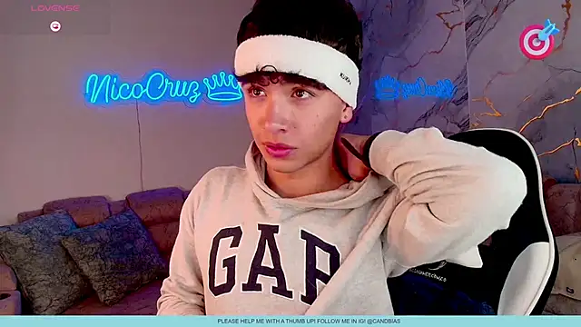 Niico_Cruz webcam