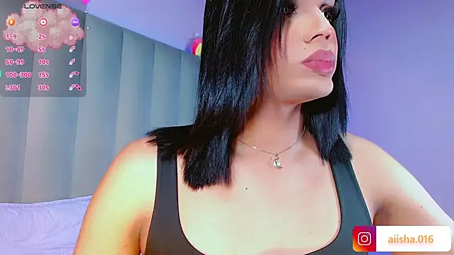 AiishaRose live sex cam