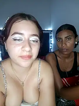 Chloe_Sky_love live sex cam