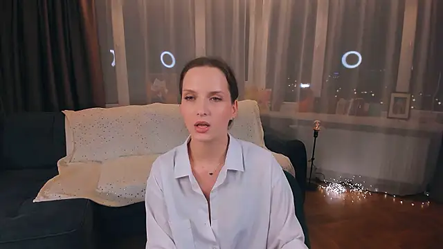 ariadna_shy - Ariadna_Shy's free webcam - UK Sex Cams