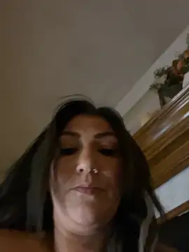 LittleMissEeve webcam