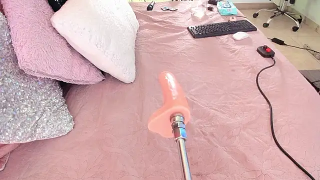 Karlagonzales_ webcam