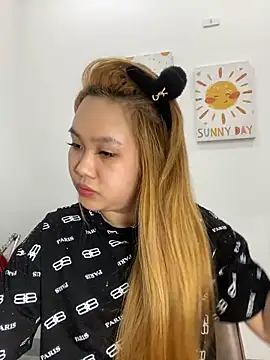 Almira6868 live sex cam