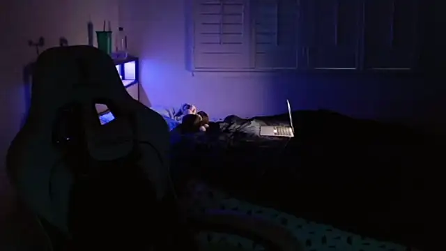 yourmila1 (G teen) - Lovense Lush