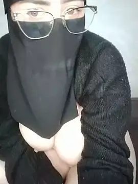 Webcam Model (Sexy__Arab)  is live.Free join now!