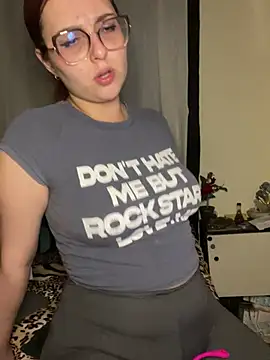 coravibes (F young) - Snapchat + 🎁 last tip✨