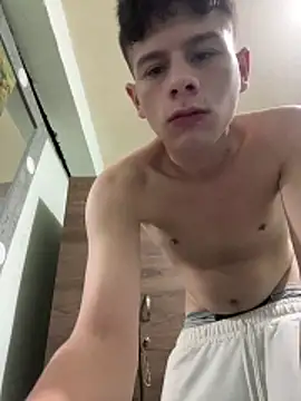 andy12912 (M twink) - DILDO🍑🍆