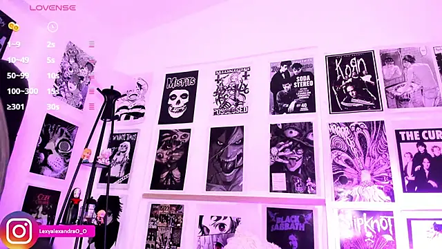 Lexyjoycce live sex cam