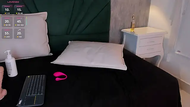 Alexiis_Etereo webcam