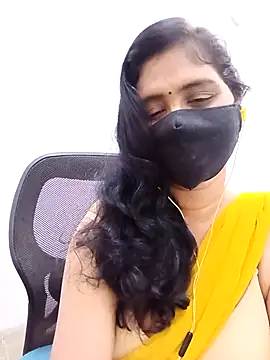 Lucky-Deepthi webcam