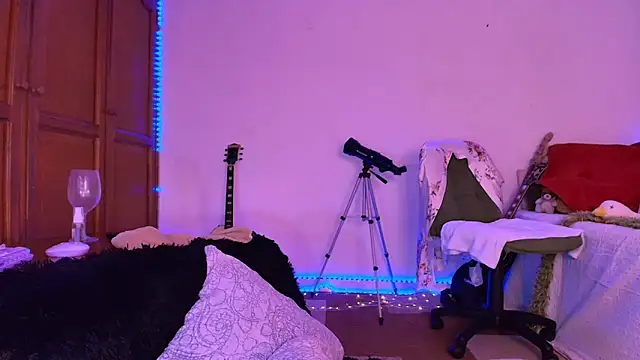 Giantonelawow webcam