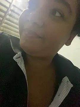 Adrianasex_69x webcam