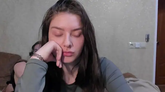 love_lina_muuur (G teen) - FRENCH KISS TOPLESS