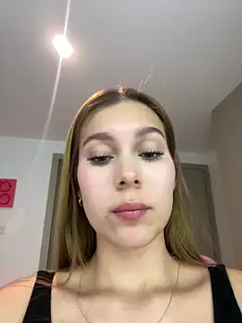 nikii__ - Nikii__'s free webcam