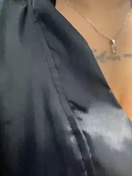 lalitha_ (F milf) - Show boobs,clips on nipples and bounce