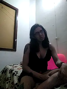 Cameron_puppy webcam