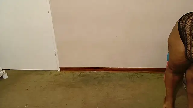 CaramelBootty webcam