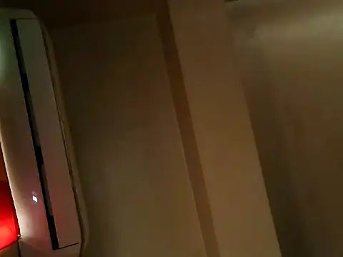 pigbaby-love - PIGBABY-LOVE's free webcam