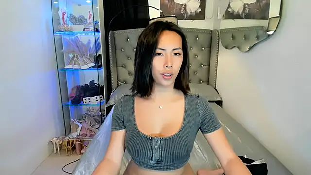 reighnempress - Reighnempress's free webcam