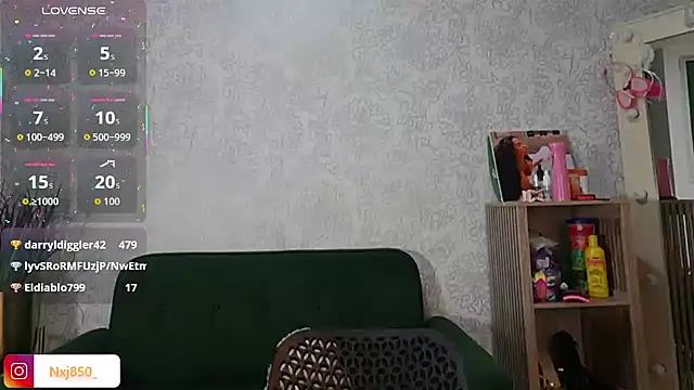 HOTBLACKANDWHITE2 webcam