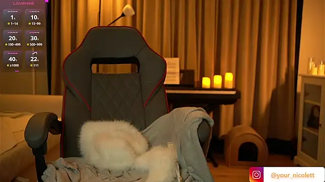 Your_Nicolett webcam