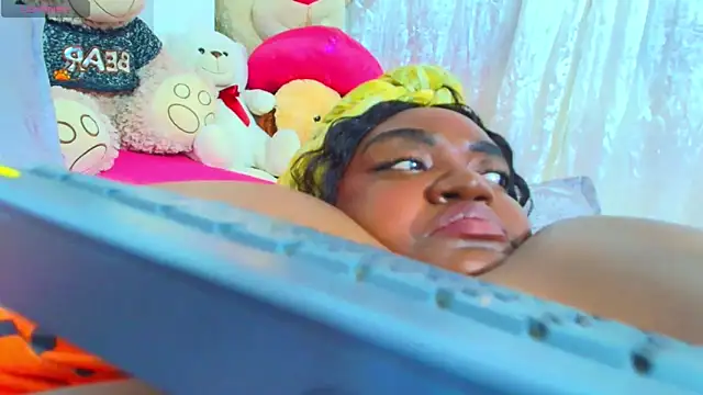 godessQQQ live sex cam