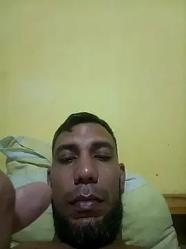 UnreadyChutzpa webcam