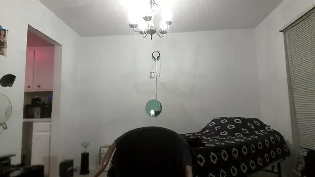 Peachestabby147 webcam