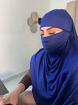 Webcam Model (rashaaa_)  is live.Free join now!