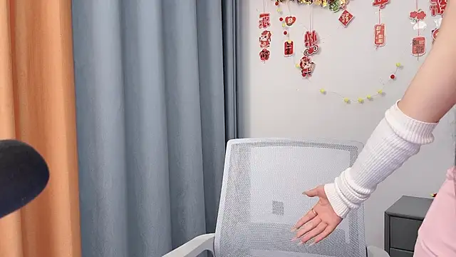 美女smalldaisy在线直播