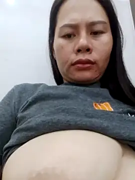 Baby-ladyass2026 webcam