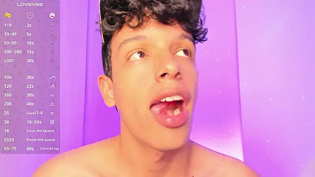 maxfrost1 - Maxfrost1's free webcam - UK Sex Cams