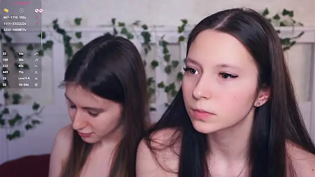 gabriellelynchard (G teen) - make boobs Polly so red